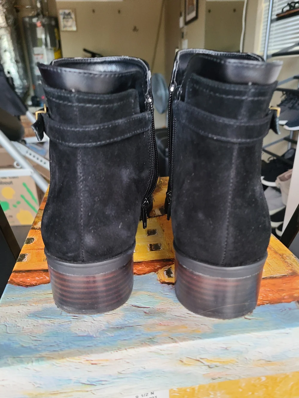 Bella Vita Beatrice Bootie Black Suede Leather Ankle Boot sz. 9.5